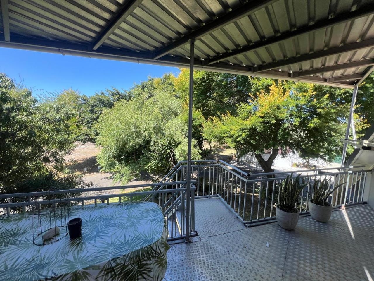 3 On Nebraska Accommodation Bellville Exterior photo